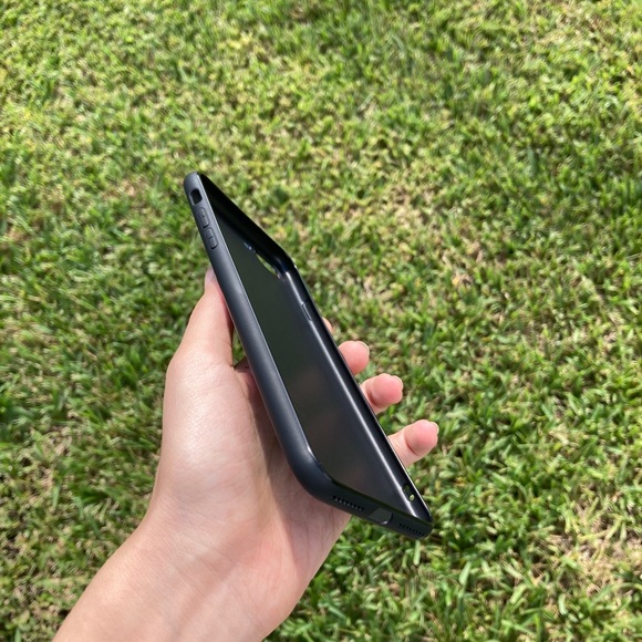 Donald Duck Disney iPhone Case - Picture 10 of 13